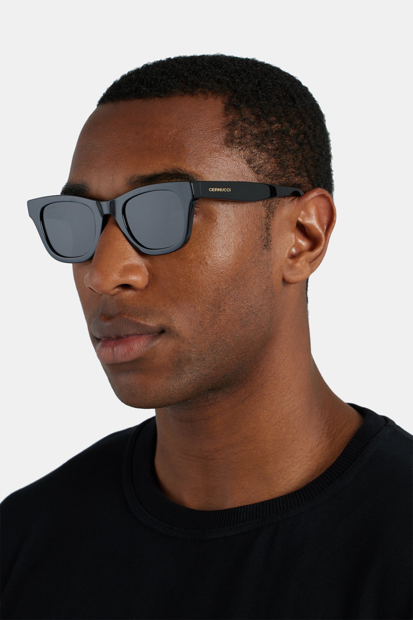 Sonnenbrille mit abgerundetem, quadratischem Rahmen aus Acetat - Schwarz